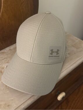 Under Armour Beige Textured Performance Cap